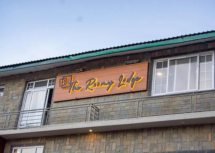 The Roomy Lodge, Murree