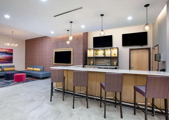 La Quinta Inn & Suites By Wyndham Manassas, Va- Dulles Airport