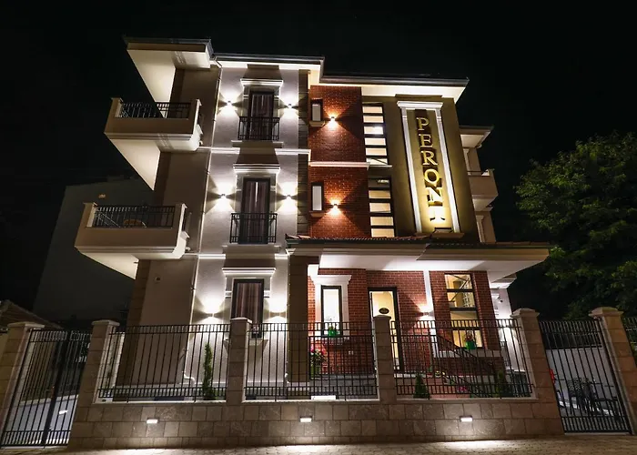 Hotel Peroni