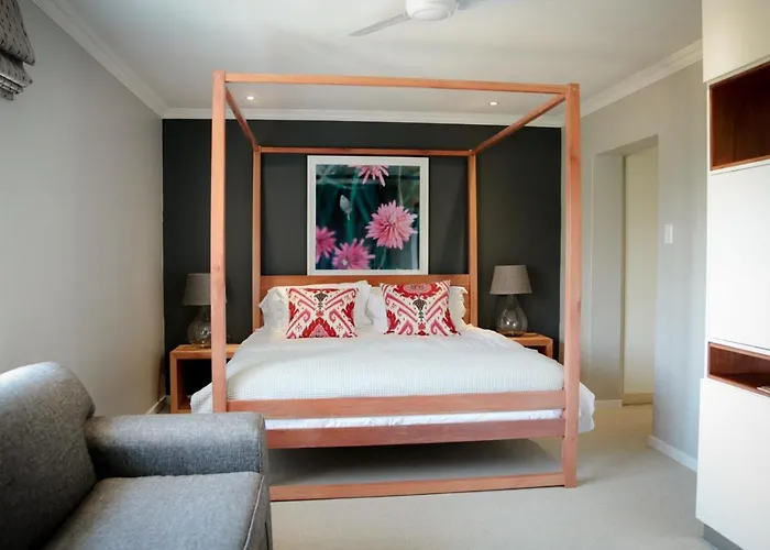 Mogi Boutique Hotel