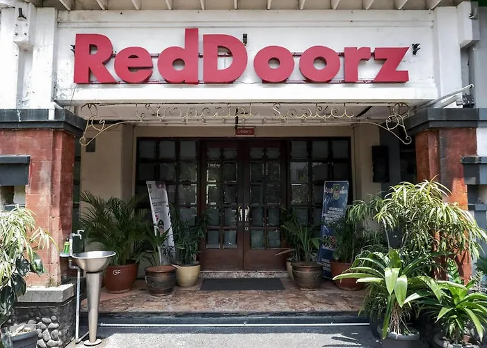 Reddoorz Near Waterboom Lippo Cikarang