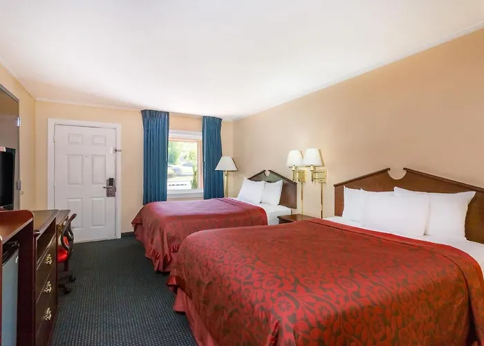 The Inn At Plantation