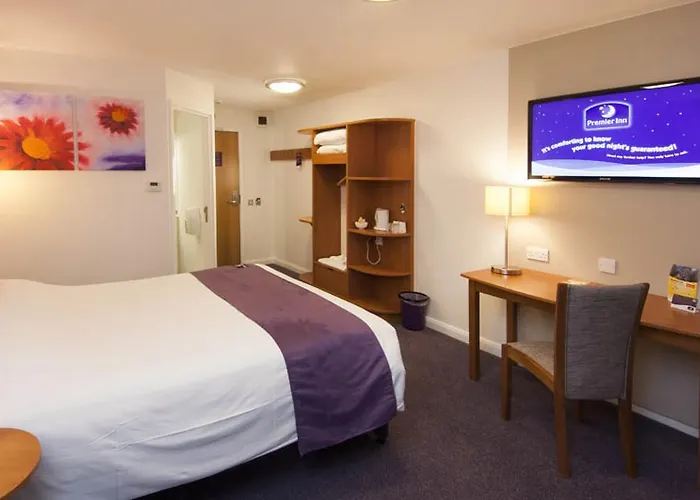 Premier Inn Leamington Spa Town Centre