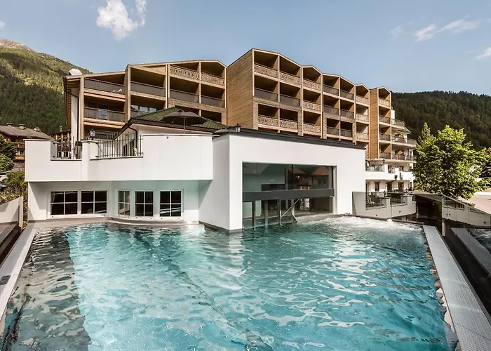 Falkensteiner Hotel Falkensteinerhof l 4 Star Superior