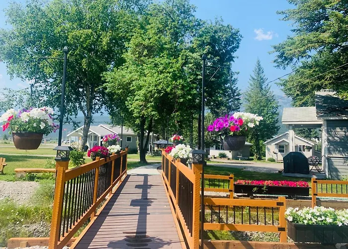 Brookside Motel