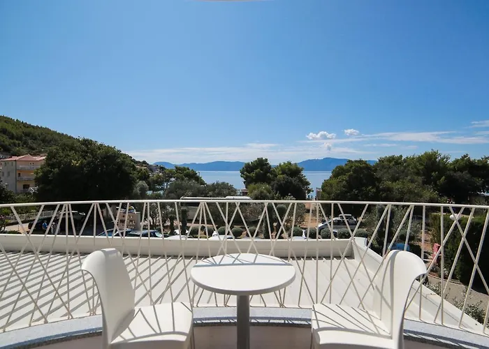 Hotel Ivando - K&S