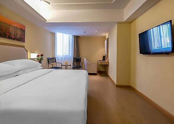 Vienna Hotel 3 Best Wuwei City South