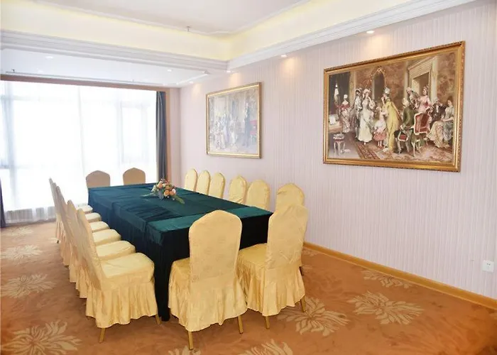 Vienna Hotel Hunan Hengyang Railway Station