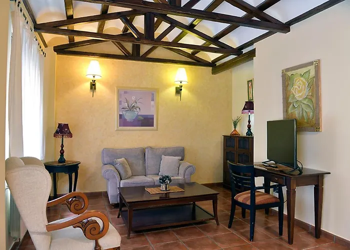 Hotel Rural La Moragona