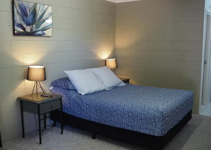 Sunbird Motel