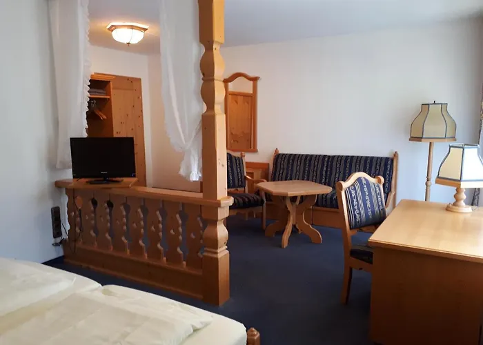 Hotel - Gasthof Spessarttor & Hotel Bergwiesen -Hier Auf Wunsch Zimmer Mit Balkon