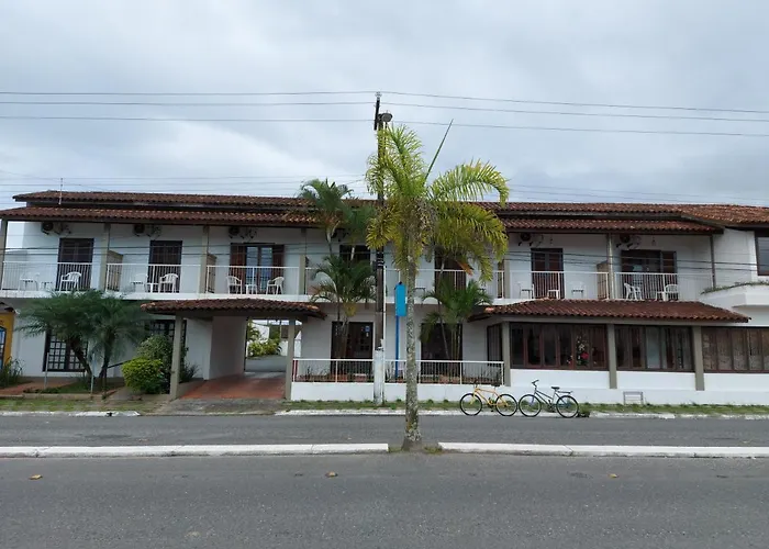 Golfinho Plaza Hotel