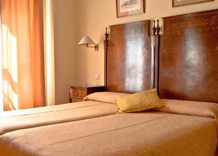 Hotel Iberia Plaza America