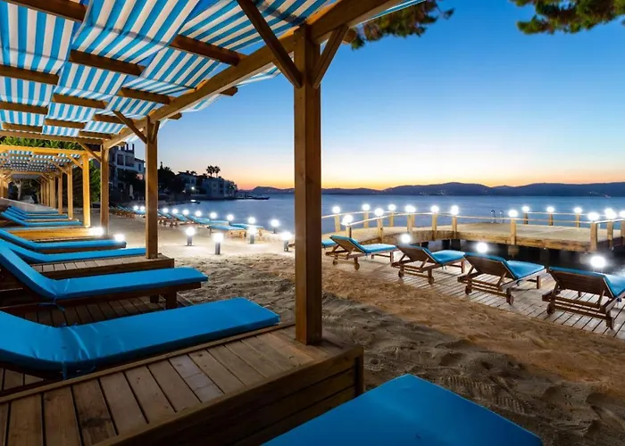 Guelluek Yali Boutique Otel