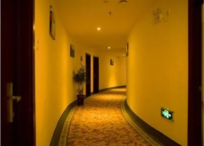 Greetree Inn Jiangsu Suzhou Taiping High-Speed North Station Express Hotel