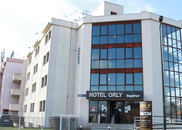 Orly Superior Hotel