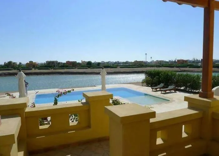 Gorgeous Villa In Gouna With Heated Private Pool