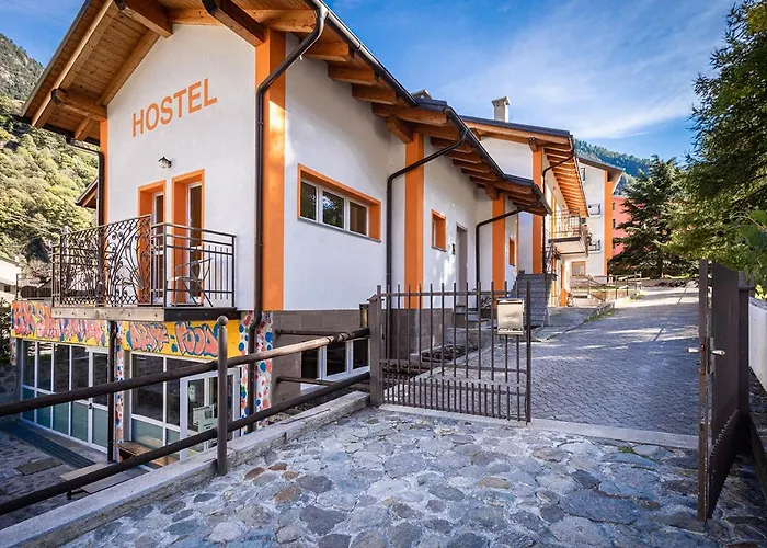 Hostel - Bormio - Livigno - Santa Caterina - Stelvio