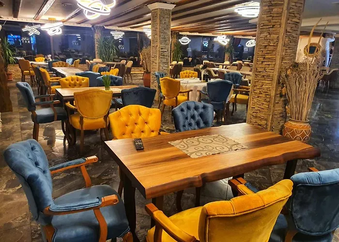 Rey Hotel