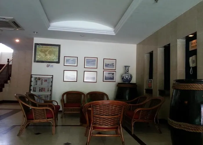 Pacific Orient Hotel