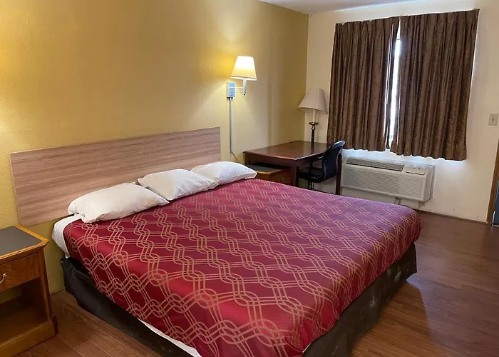 Econo Lodge Waynesburg