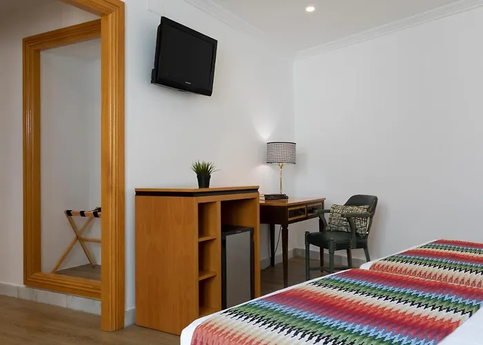Hotel Don Curro