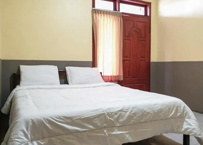 Tengger Indah Bromo Homestay At Desa Wisata Bromo Mitra Reddoorz