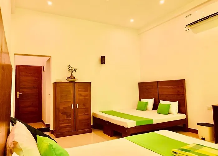 Elegant Lake Yala Safari House