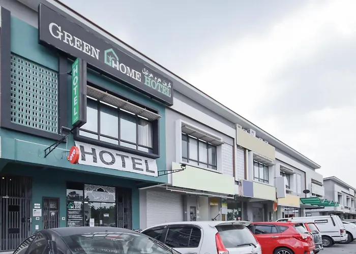 Oyo 90399 Green Home Hotel Syariah
