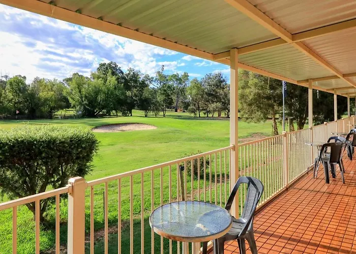 Tooleybuc Club Motor Inn