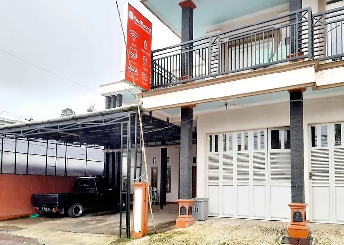 Reddoorz Syariah Near Komplek Candi Arjuna Dieng 2