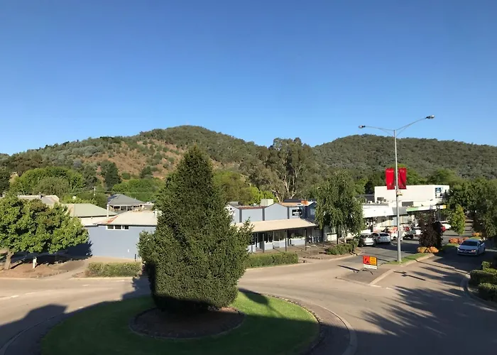 Myrtleford Hotel