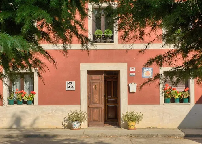 Albergue Lamorena
