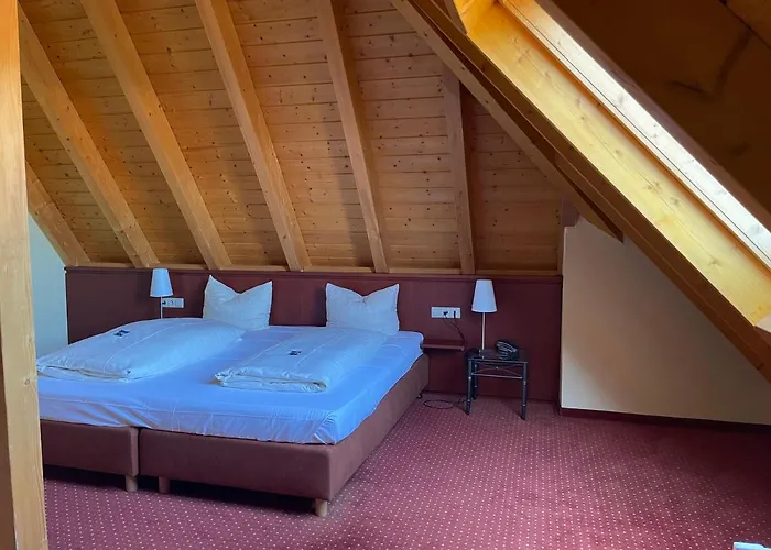 Waldhotel Felsentor