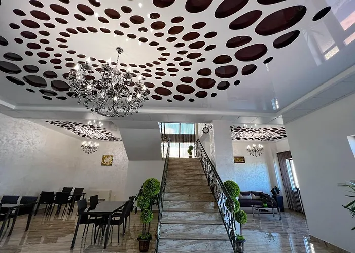 Hotel Infinit