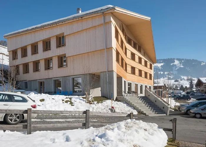 Saanen Gstaad Youth Hostel