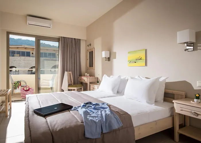 Malliotakis Beach Hotel "By Checkin"