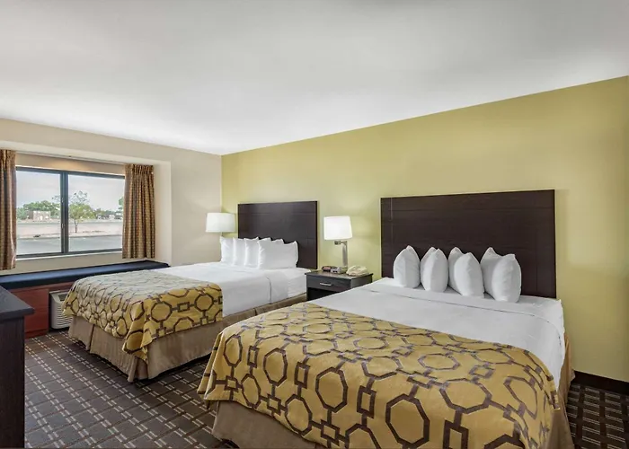 Baymont By Wyndham Farmington