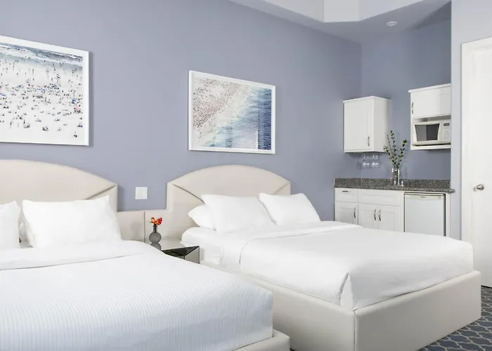 Retro Suites Hotel