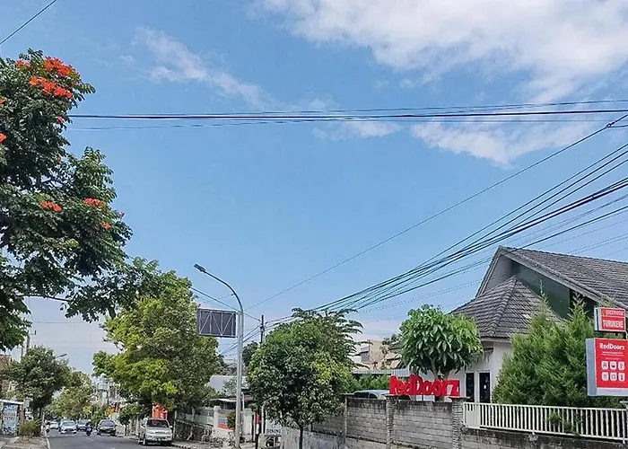 Reddoorz Near Alun Alun Batu 2