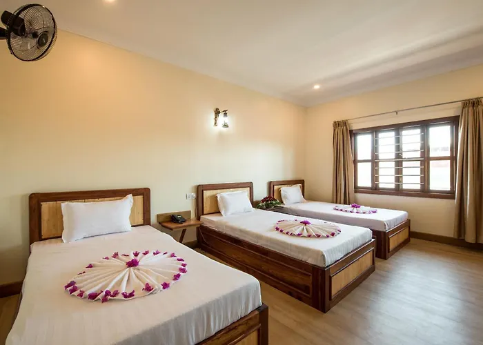 Seng Hout Hotel