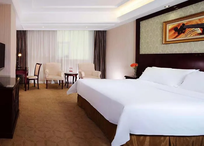 Vienna Hotel Shenzhen Baoan Qianjin Road