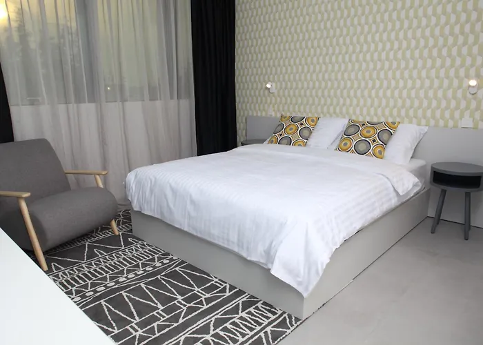 Hotel Cubis