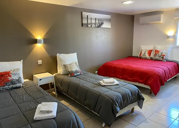 Logis Hotel Restaurant La Chaumiere