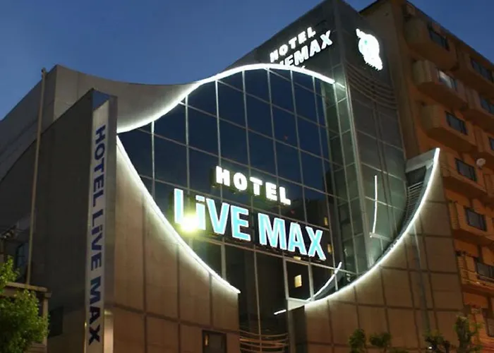 Hotel Livemax Budget Esaka