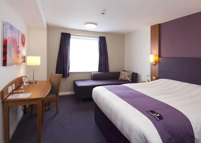 Premier Inn Bridgend Central