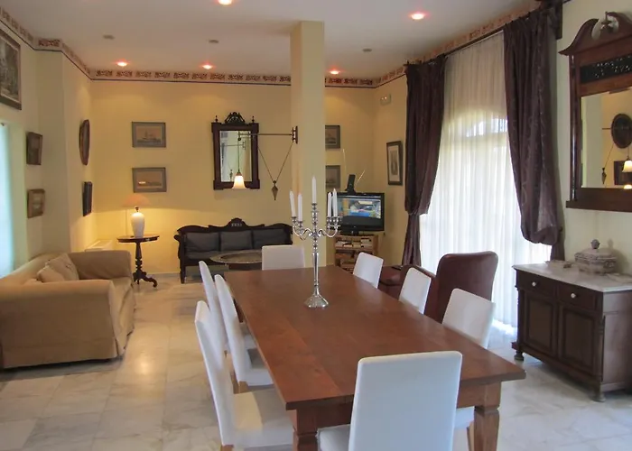 Levant Hotel
