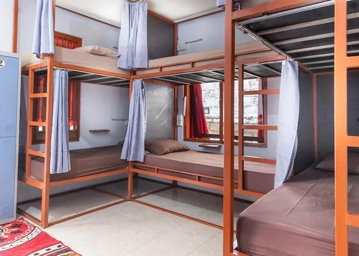 Jero Di Bisma Hostel