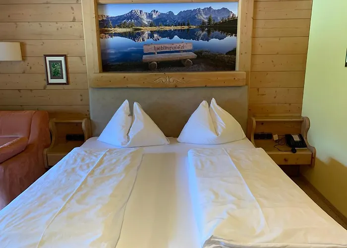 Landhotel Strasserwirt