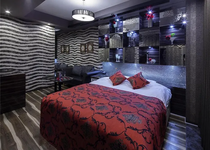Hotel Xcell (Adults Only)